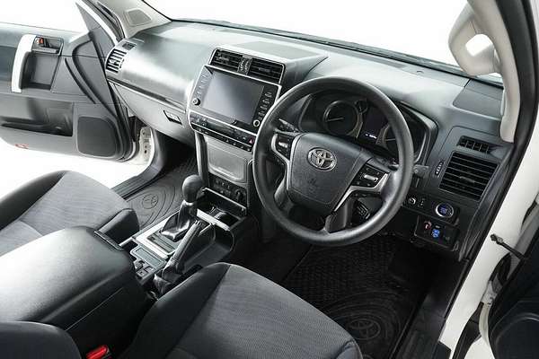 2022 Toyota Landcruiser Prado GX GDJ150R