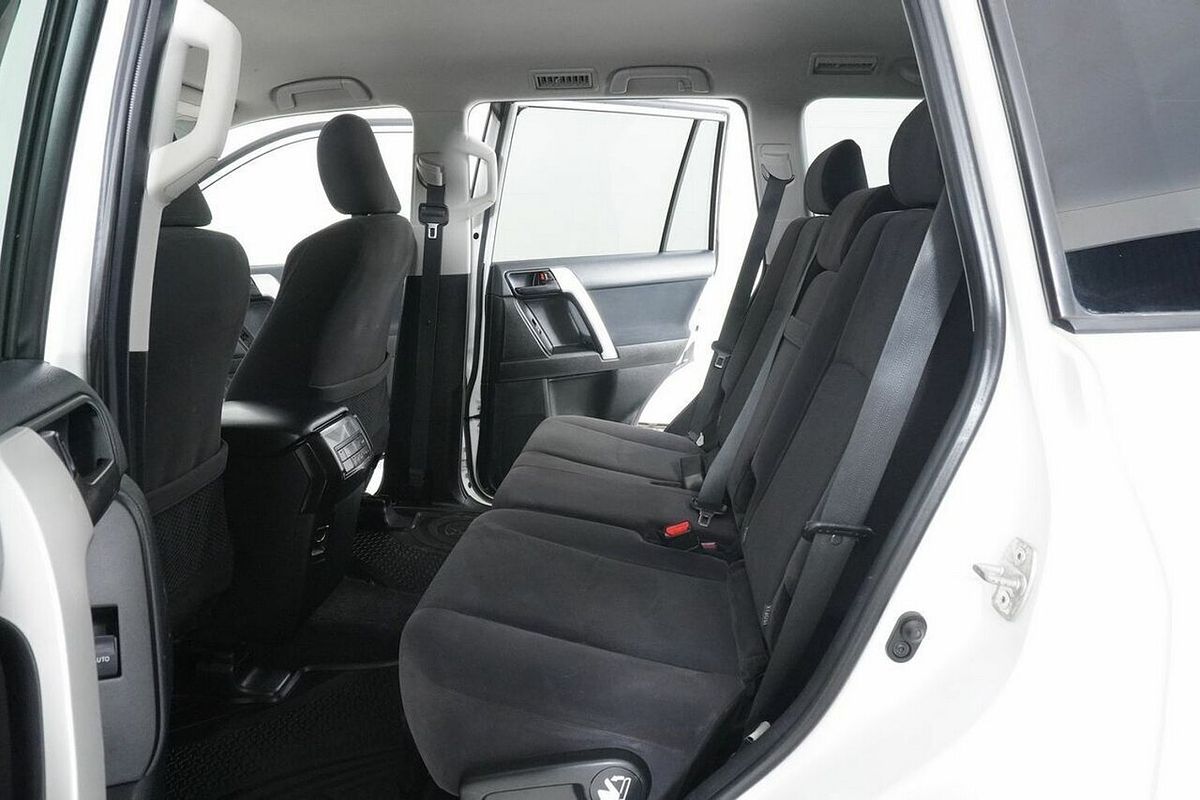 2017 Toyota Landcruiser Prado GXL (4x4) GDJ150R MY16