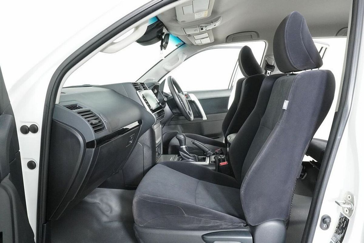 2022 Toyota Landcruiser Prado GX GDJ150R