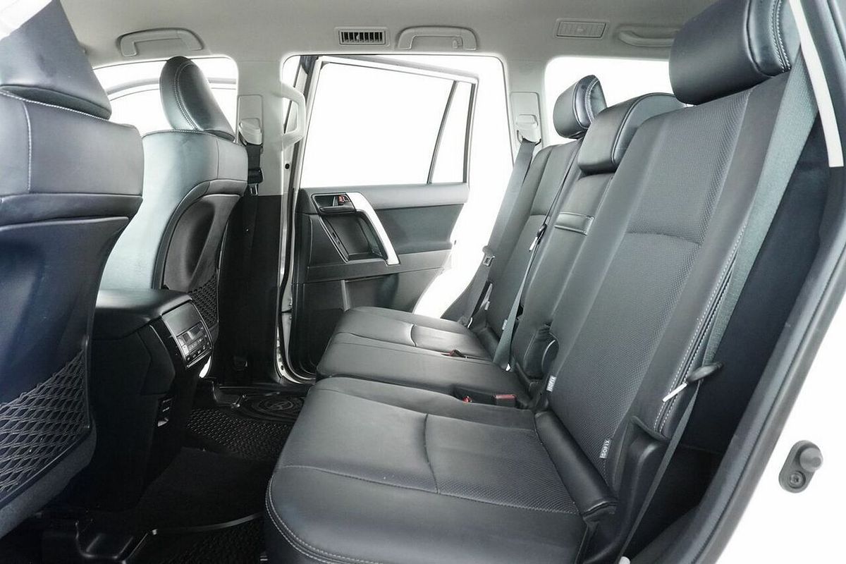 2023 Toyota Landcruiser Prado GXL Premium Interior GDJ150R