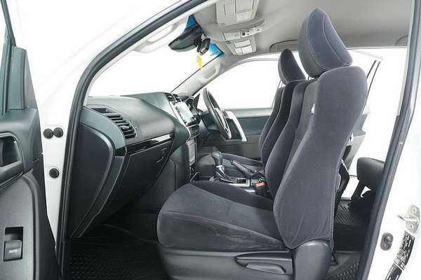 2022 Toyota Landcruiser Prado GX GDJ150R