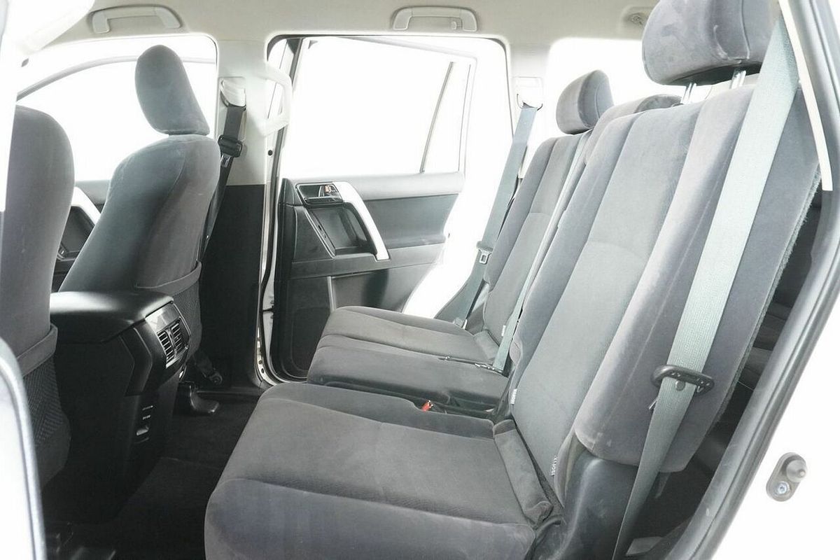 2017 Toyota Landcruiser Prado GX 7 Seat (4x4) GDJ150R MY17