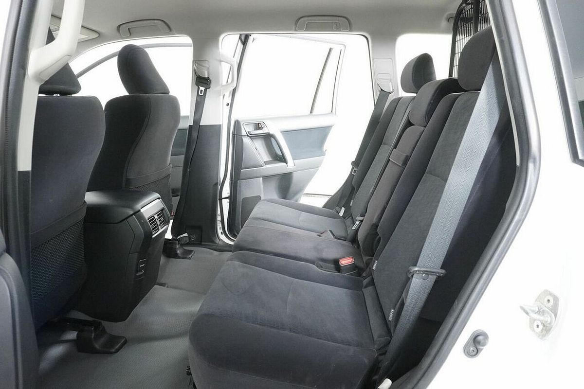 2022 Toyota Landcruiser Prado GX GDJ150R