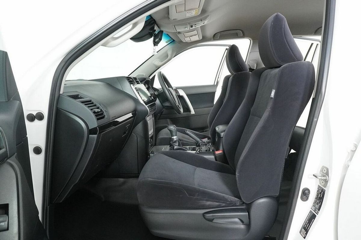 2022 Toyota Landcruiser Prado GX GDJ150R
