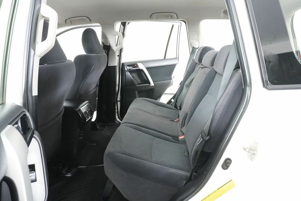 2022 Toyota Landcruiser Prado GX GDJ150R
