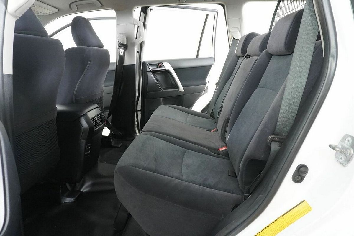 2022 Toyota Landcruiser Prado GX GDJ150R