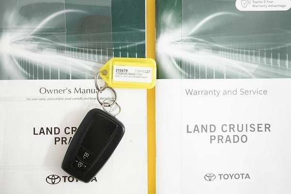 2022 Toyota Landcruiser Prado GX GDJ150R