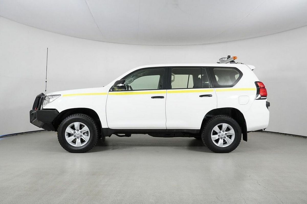 2022 Toyota Landcruiser Prado GX GDJ150R