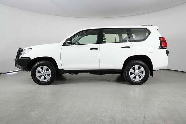 2022 Toyota Landcruiser Prado GX GDJ150R