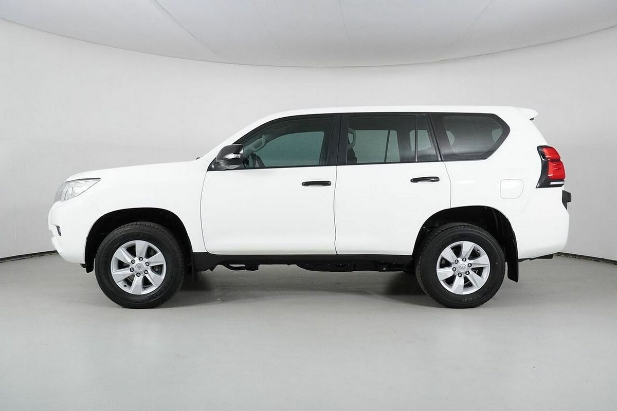 2022 Toyota Landcruiser Prado GX GDJ150R