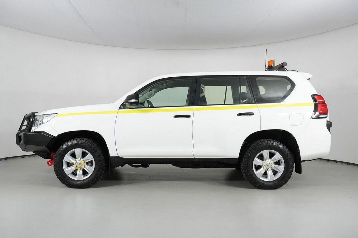 2022 Toyota Landcruiser Prado GX GDJ150R