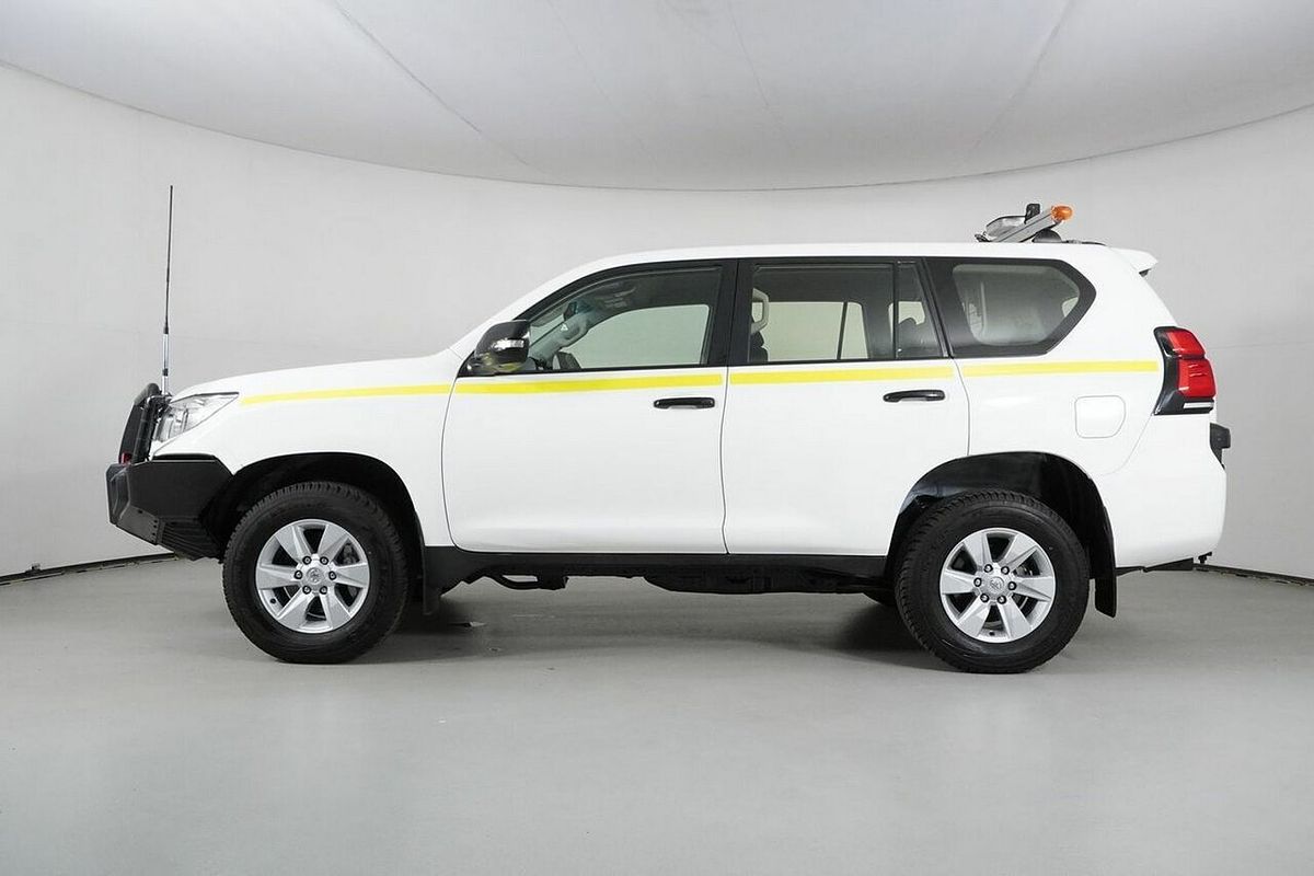 2022 Toyota Landcruiser Prado GX GDJ150R