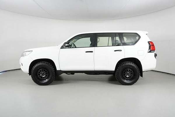 2022 Toyota Landcruiser Prado GX GDJ150R