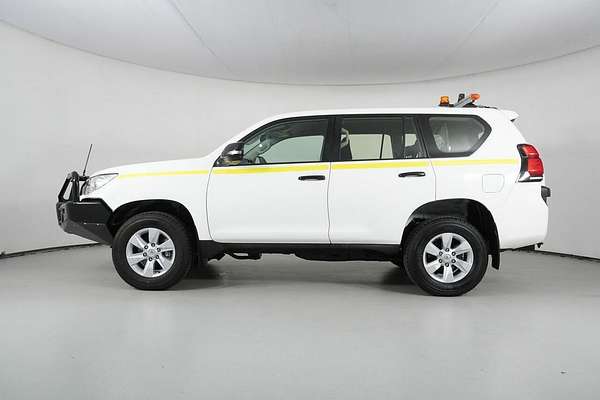 2022 Toyota Landcruiser Prado GX GDJ150R