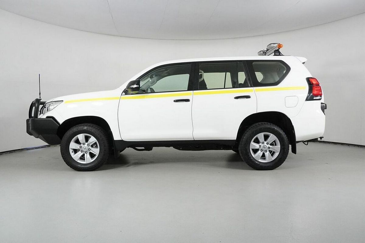 2022 Toyota Landcruiser Prado GX GDJ150R
