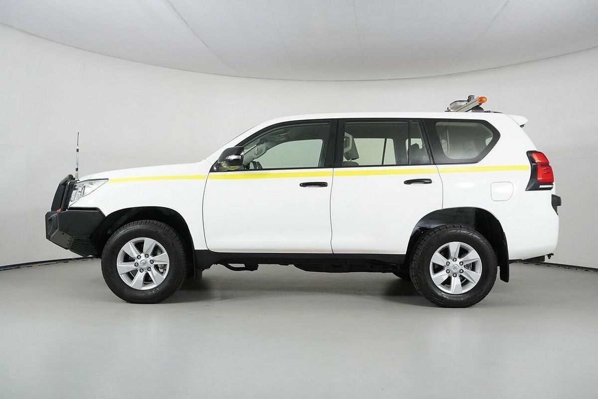 2022 Toyota Landcruiser Prado GX GDJ150R