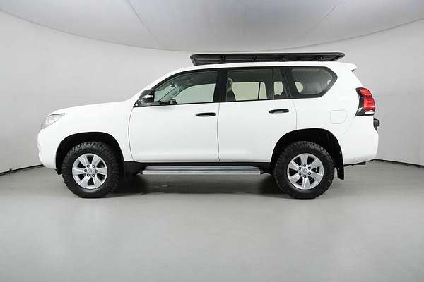 2022 Toyota Landcruiser Prado GX GDJ150R