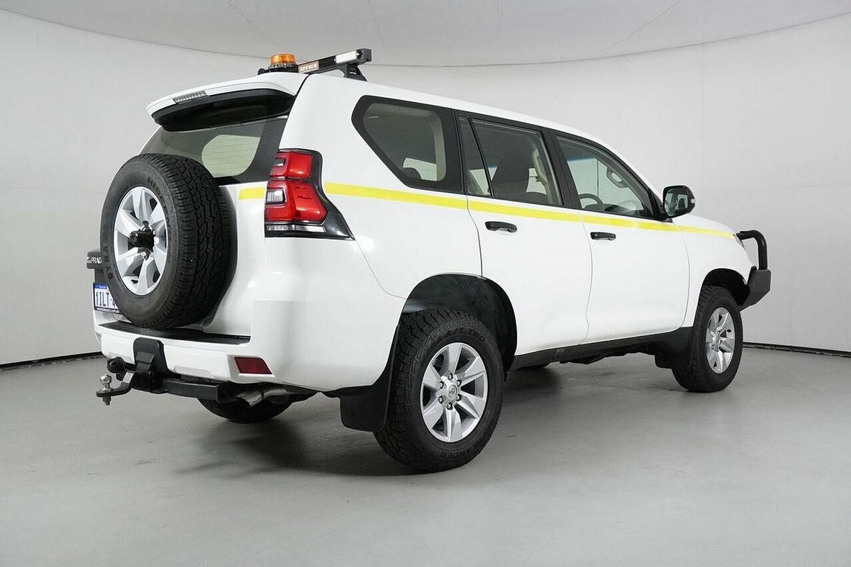2022 Toyota Landcruiser Prado GX GDJ150R