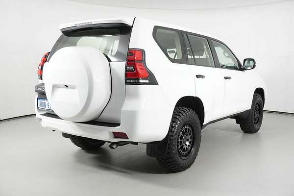 2022 Toyota Landcruiser Prado GX GDJ150R