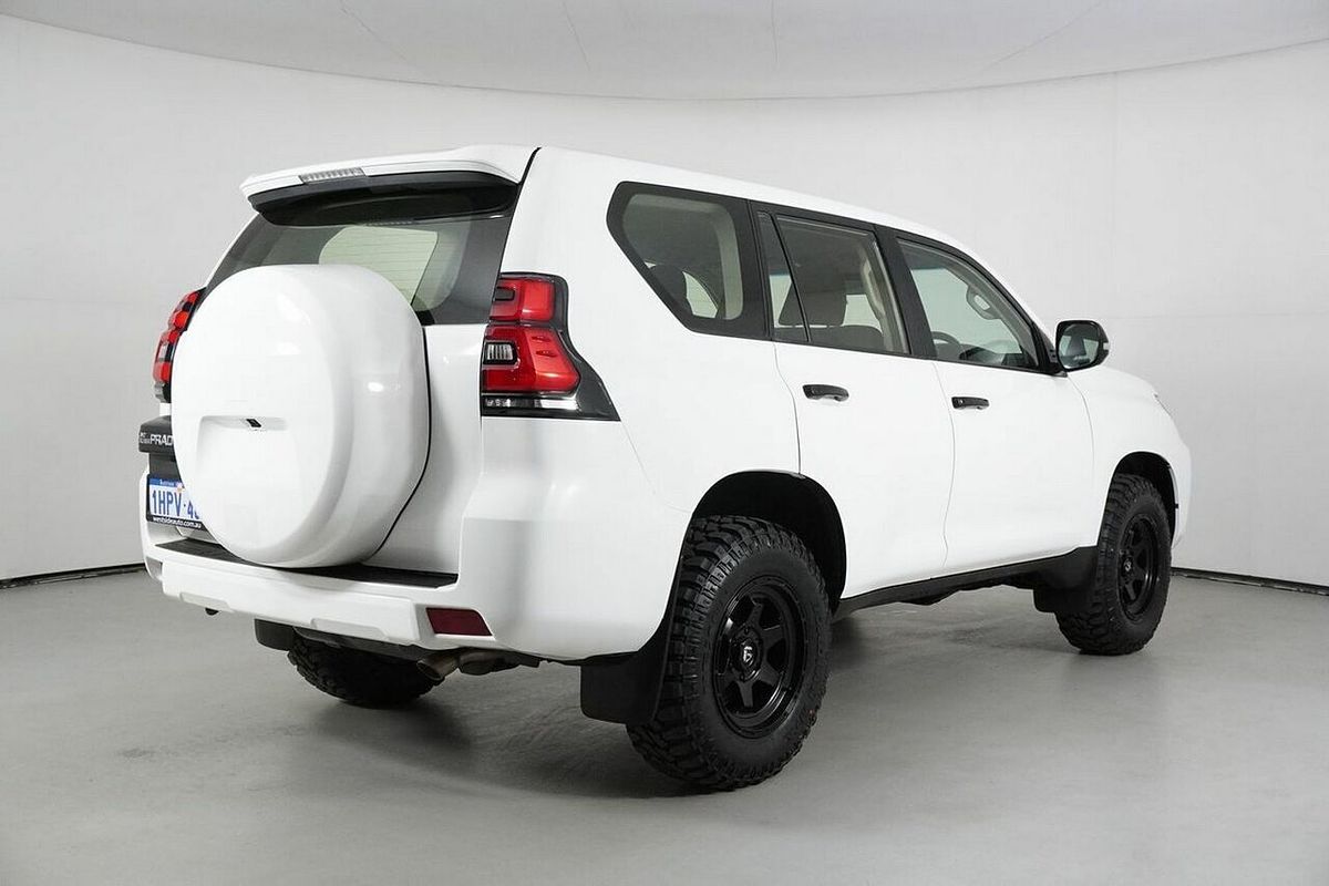 2022 Toyota Landcruiser Prado GX GDJ150R