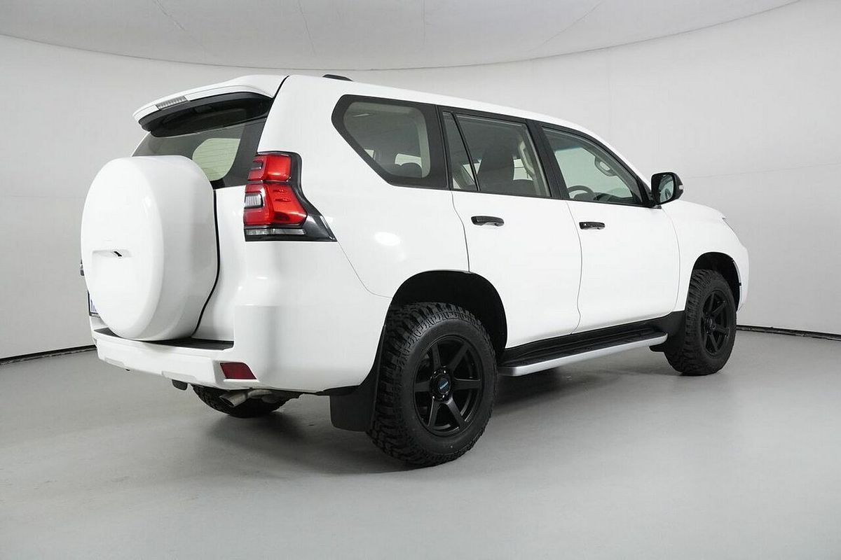 2022 Toyota Landcruiser Prado GX GDJ150R