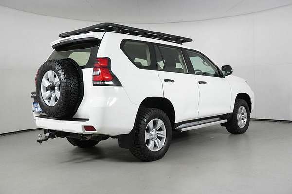 2022 Toyota Landcruiser Prado GX GDJ150R