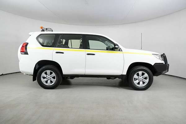 2022 Toyota Landcruiser Prado GX GDJ150R