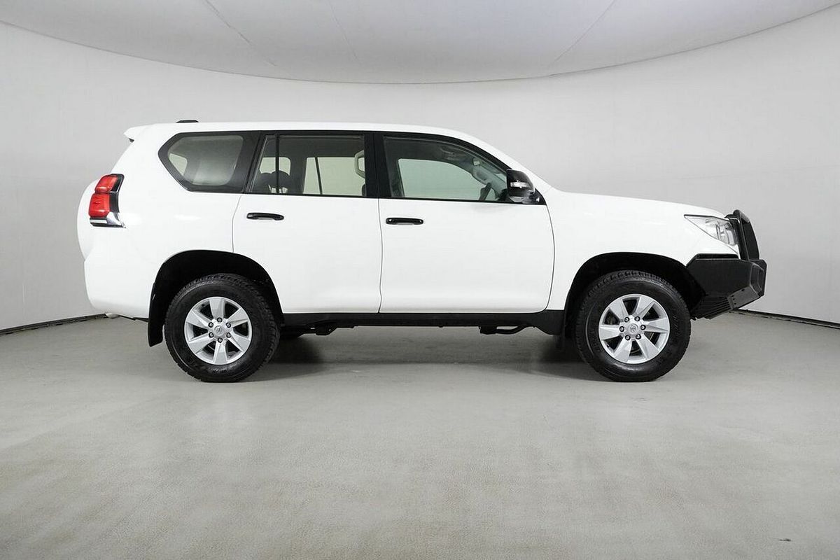 2022 Toyota Landcruiser Prado GX GDJ150R