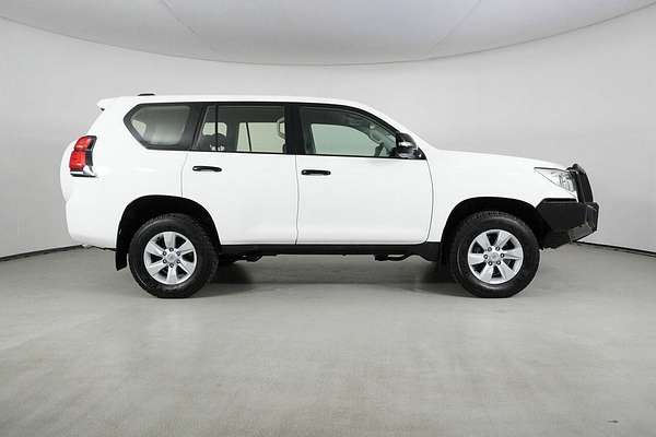 2022 Toyota Landcruiser Prado GX GDJ150R