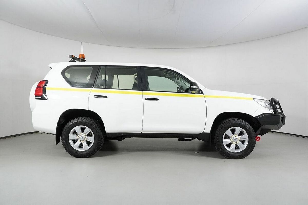 2022 Toyota Landcruiser Prado GX GDJ150R