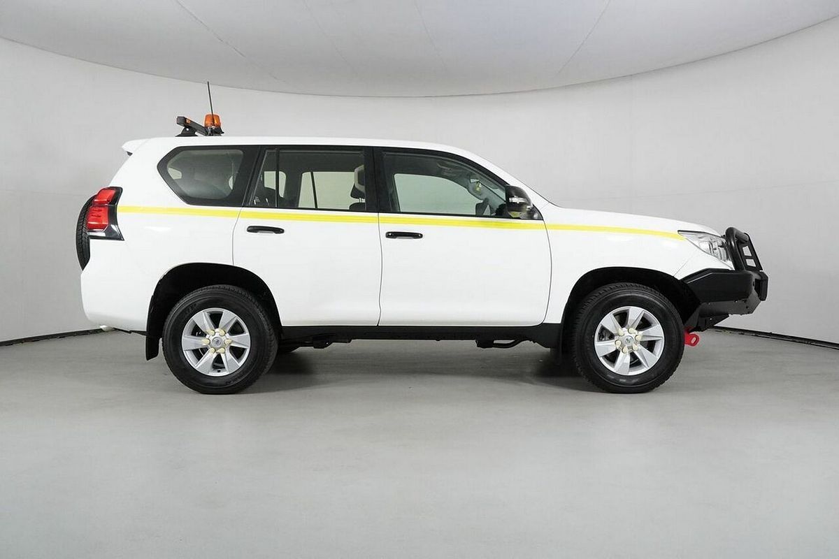 2022 Toyota Landcruiser Prado GX GDJ150R