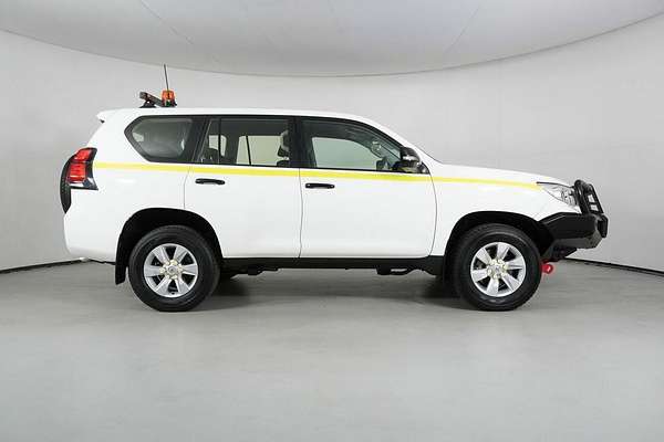 2022 Toyota Landcruiser Prado GX GDJ150R
