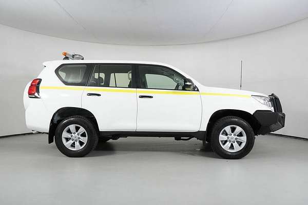 2022 Toyota Landcruiser Prado GX GDJ150R