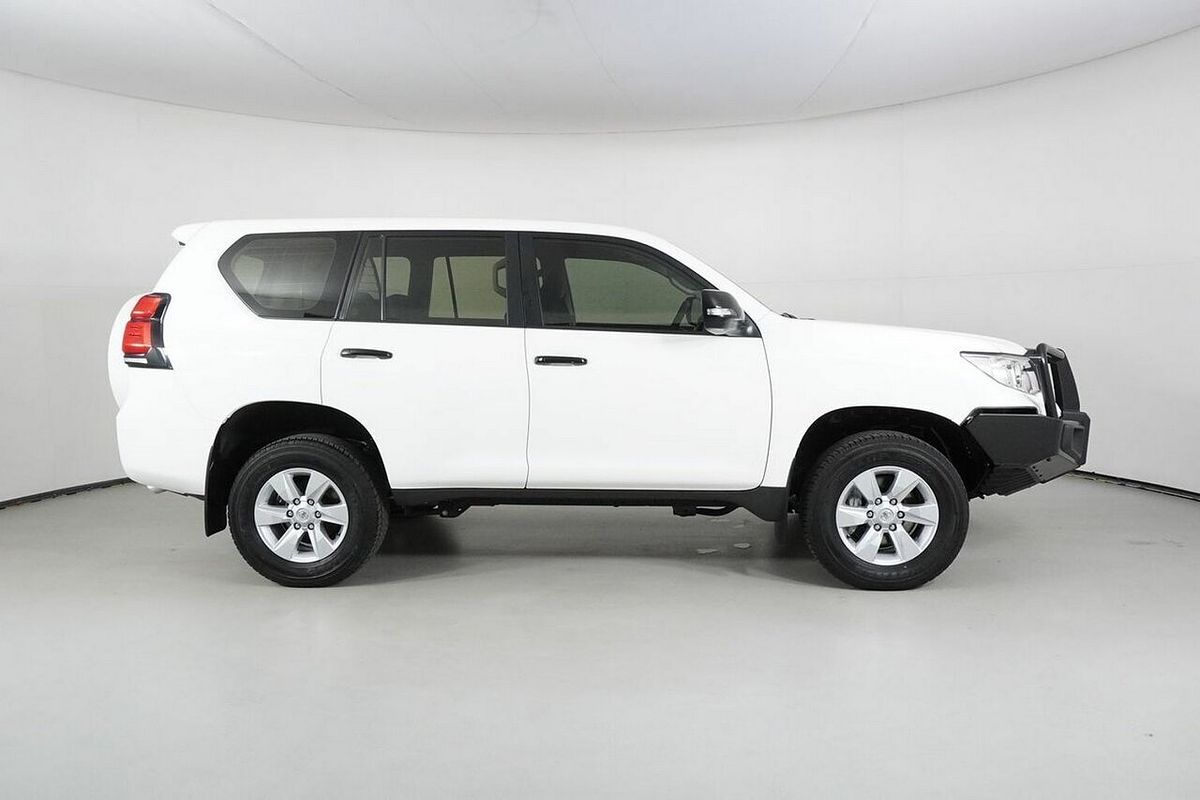 2022 Toyota Landcruiser Prado GX GDJ150R