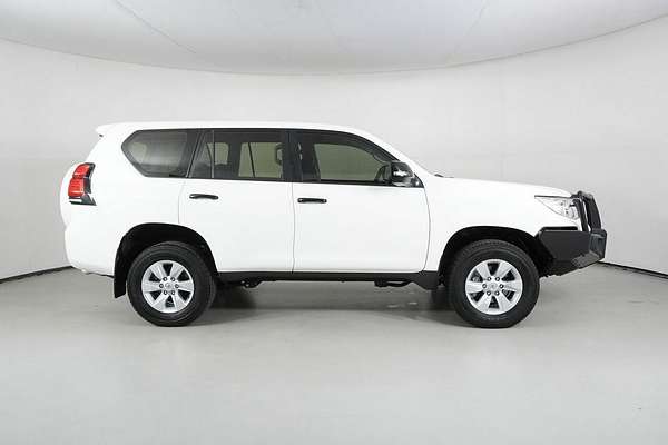 2022 Toyota Landcruiser Prado GX GDJ150R