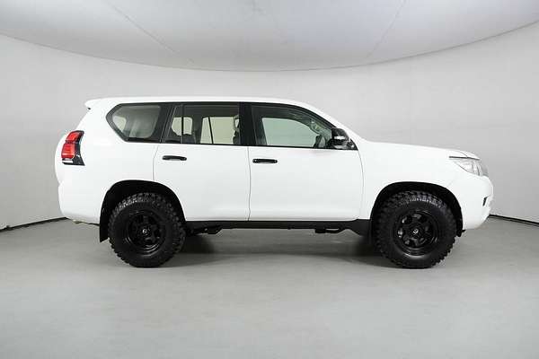2022 Toyota Landcruiser Prado GX GDJ150R