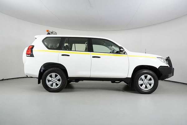 2022 Toyota Landcruiser Prado GX GDJ150R