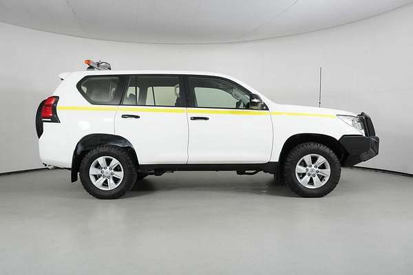 2022 Toyota Landcruiser Prado GX GDJ150R