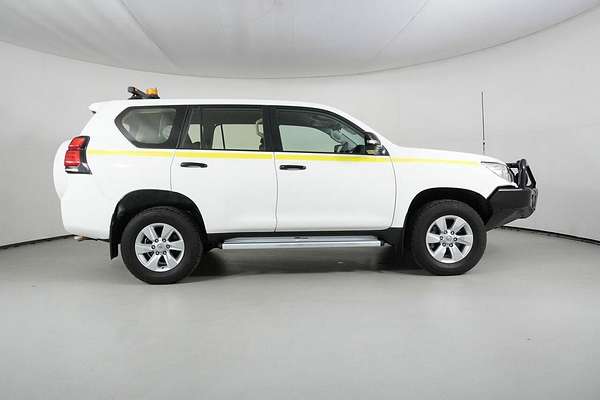 2022 Toyota Landcruiser Prado GX GDJ150R