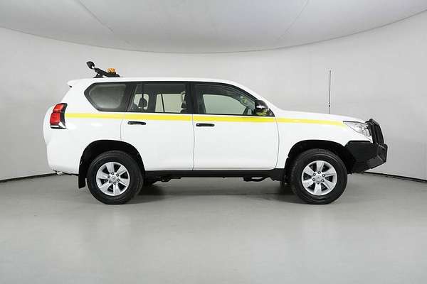 2022 Toyota Landcruiser Prado GX GDJ150R