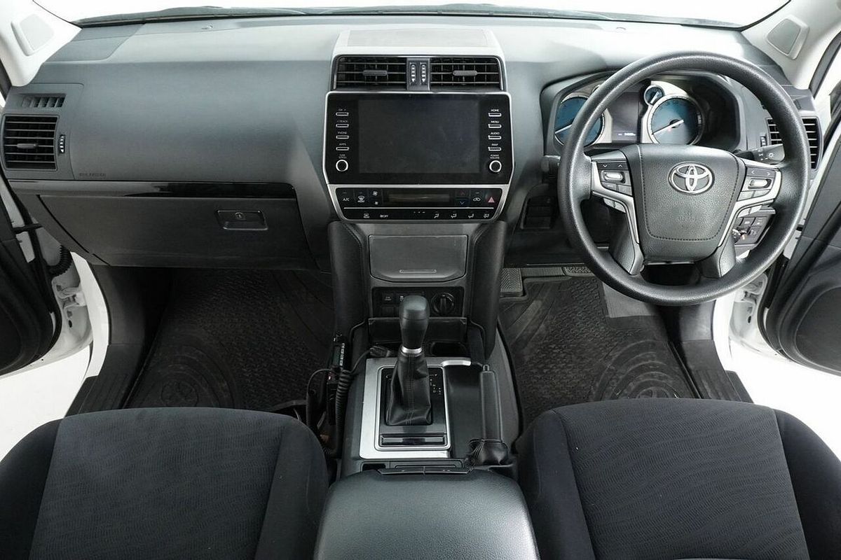 2022 Toyota Landcruiser Prado GX GDJ150R