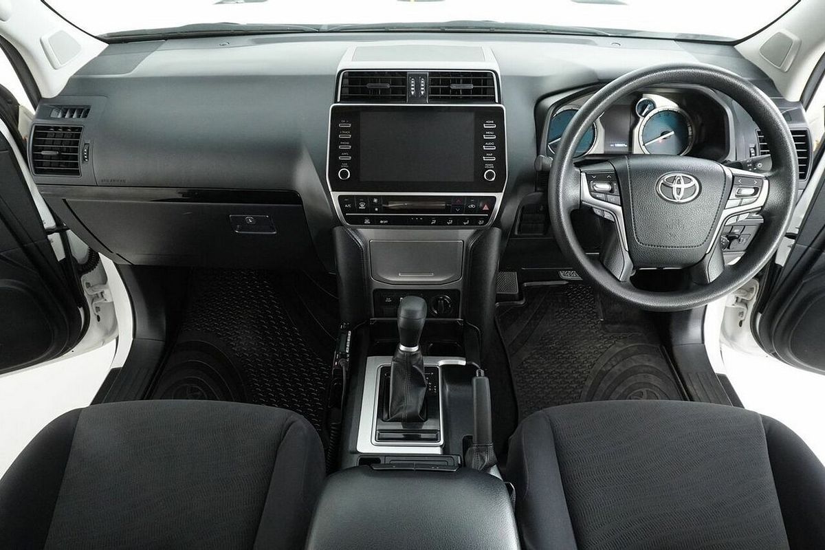 2022 Toyota Landcruiser Prado GX GDJ150R