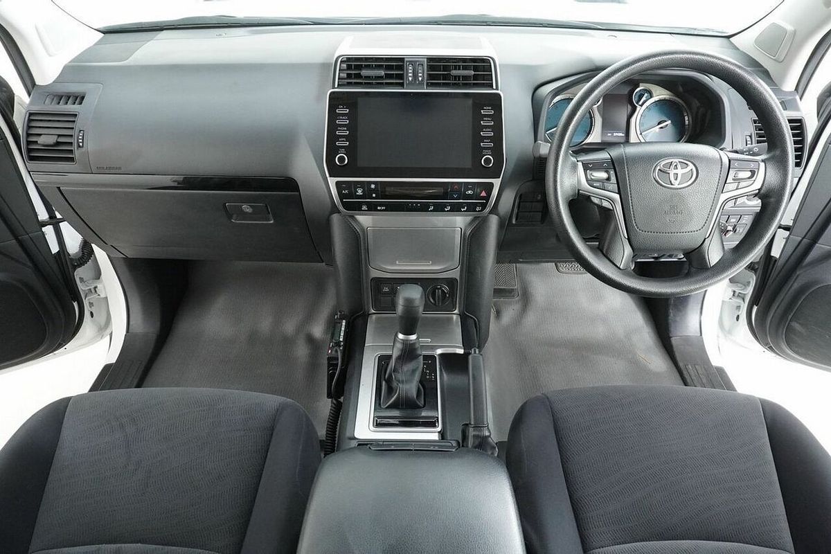 2022 Toyota Landcruiser Prado GX GDJ150R