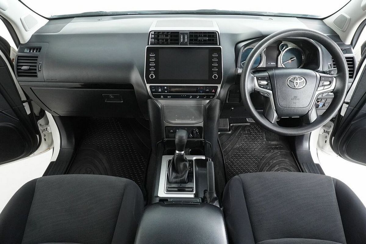 2022 Toyota Landcruiser Prado GX GDJ150R