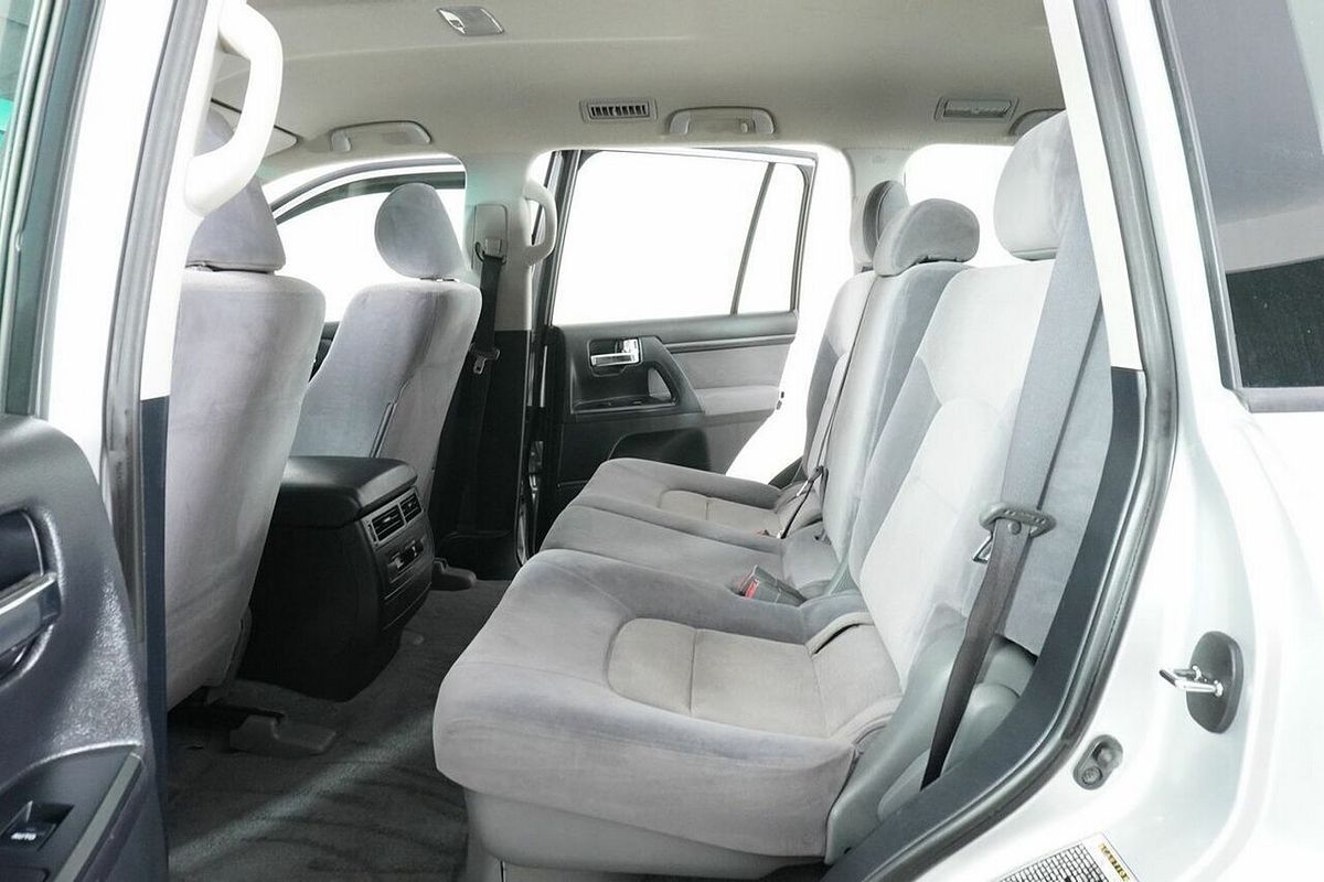 2007 Toyota Landcruiser GXL (4x4) UZJ200R