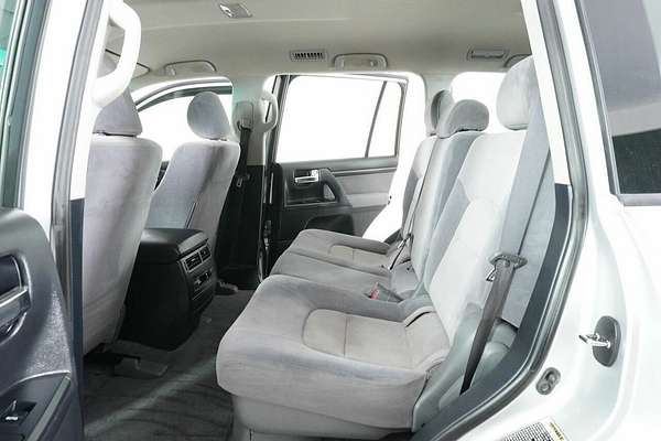 2007 Toyota Landcruiser GXL (4x4) UZJ200R