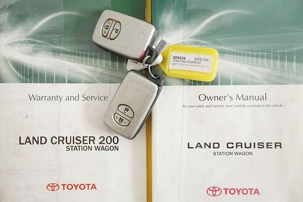 2007 Toyota Landcruiser GXL (4x4) UZJ200R