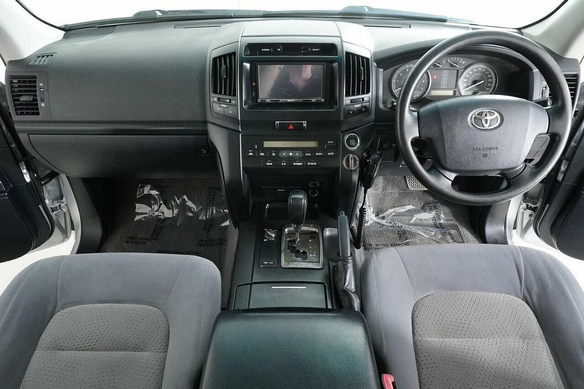 2007 Toyota Landcruiser GXL (4x4) UZJ200R