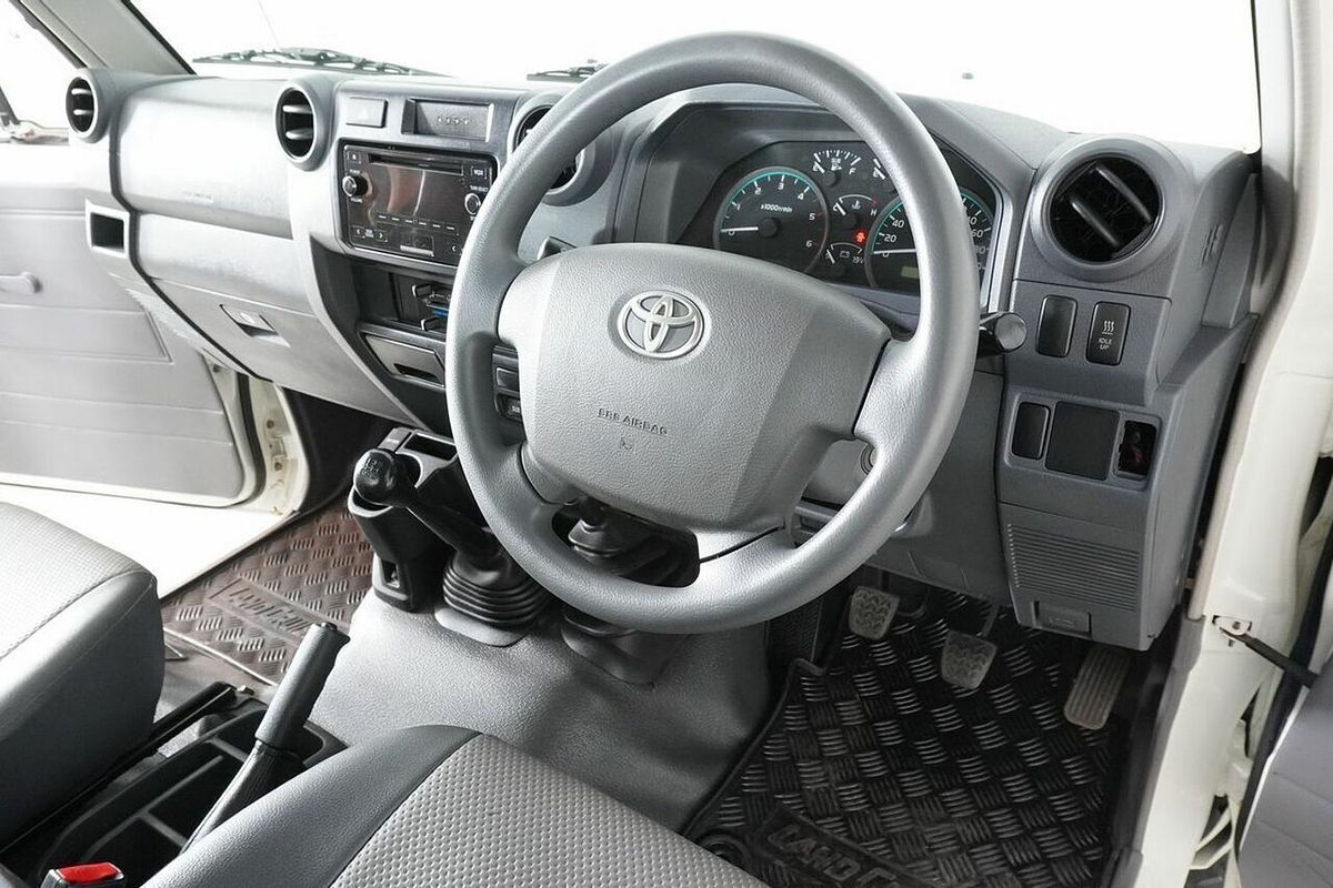 2015 Toyota Landcruiser Workmate (4x4) VDJ79R MY12 Update 4X4