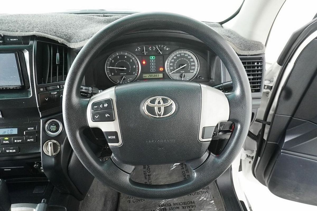 2010 Toyota Landcruiser GXL (4x4) UZJ200R 09 Upgrade